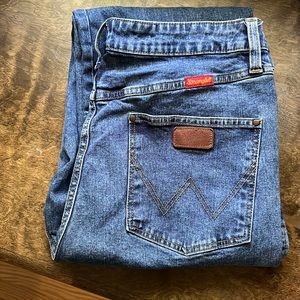 Wrangler cowboy cut jeans